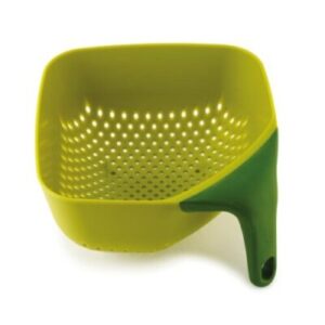 Kubický cedník JOSEPH JOSEPH Square Colander ™ 2015